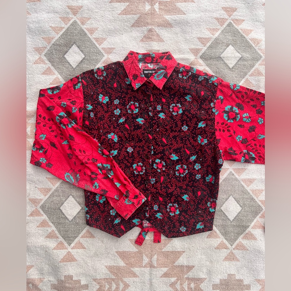 Vintage Wrangler Frontier Series Western Floral Button Top